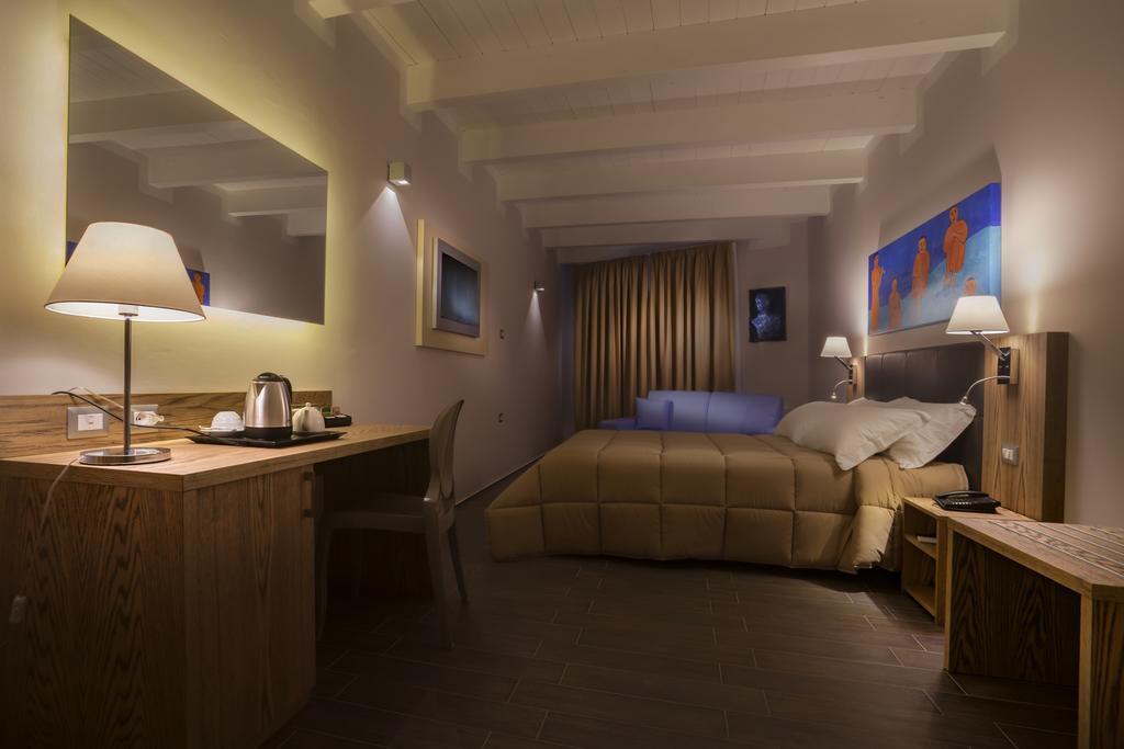 La Maison D'Art Santa Teresa Gallura Extérieur photo